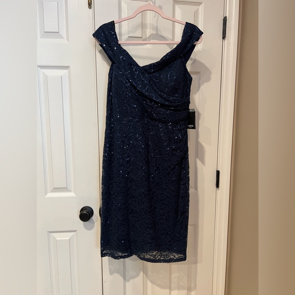 Marina NWT sequin lace off the shoulders cocktail dress size 12